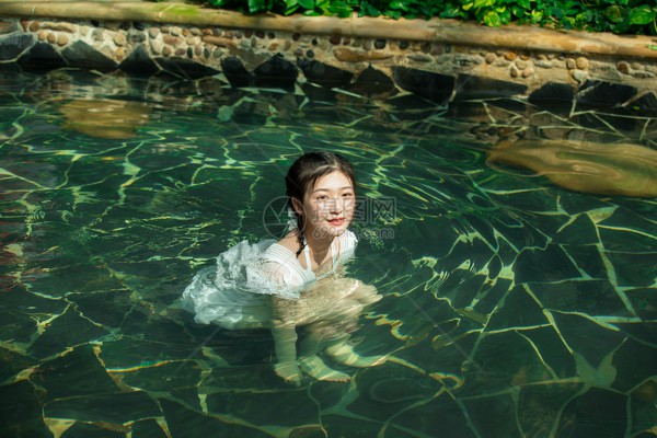 杭州美容院深度体验:洗面+刮脸+按摩,肌肤焕然一新 杭州美容院深度体验:洗面+刮脸+按摩,肌肤焕然一新